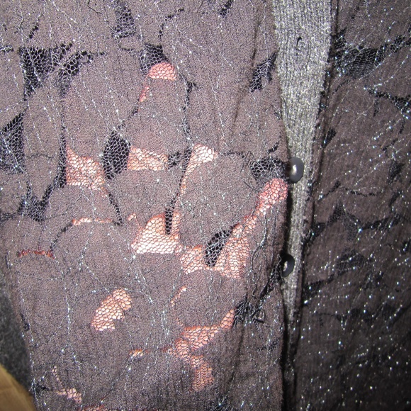 Sweater - Picture 2 of 4